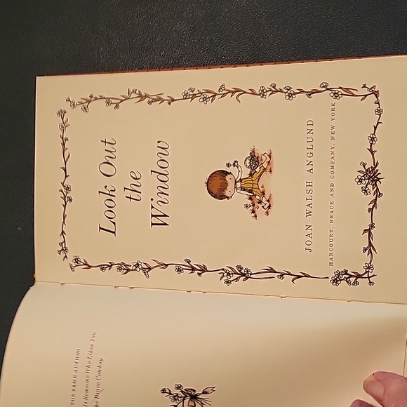 Joan Walsh Anglund Vintage Book "Look out the Window"- 1959 1st Edition - Picture 3 of 6